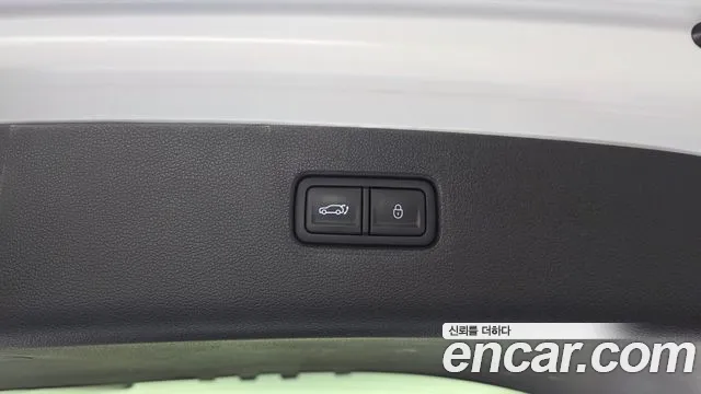 Genesis GV80 — Фото автомобиля 29