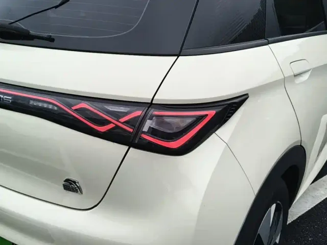 BYD Dolphin — Фото автомобиля 7