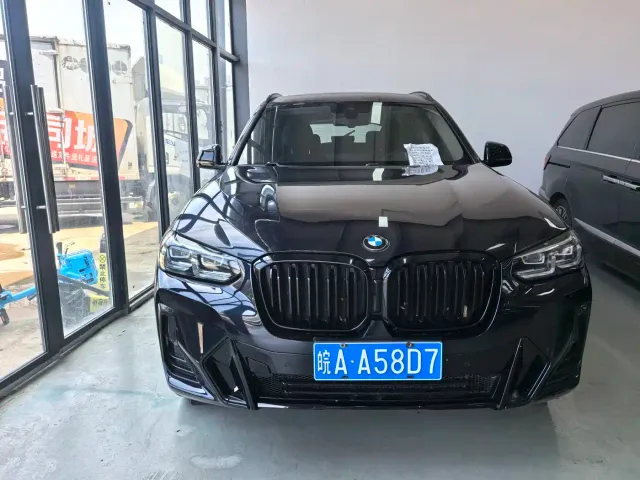 BMW X3 — Фото автомобиля 3