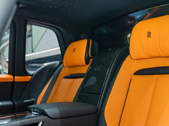Rolls-Royce Cullinan — Фото автомобиля 21