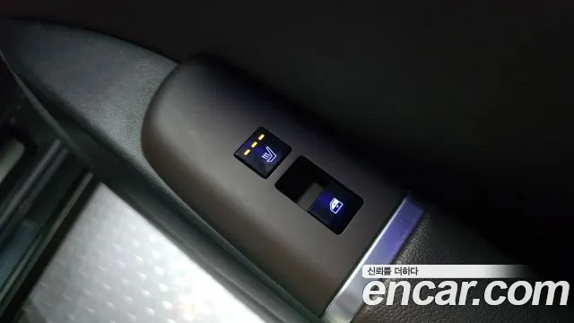 Hyundai Grandeur GN7 — Фото автомобиля 28