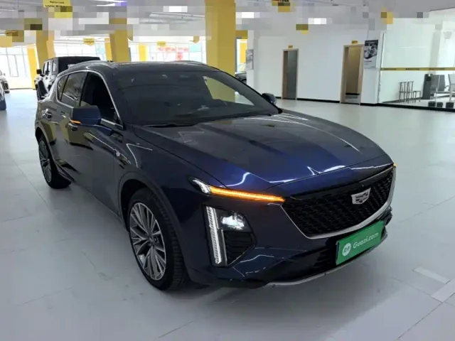 Cadillac GT4 — Фото автомобиля 3