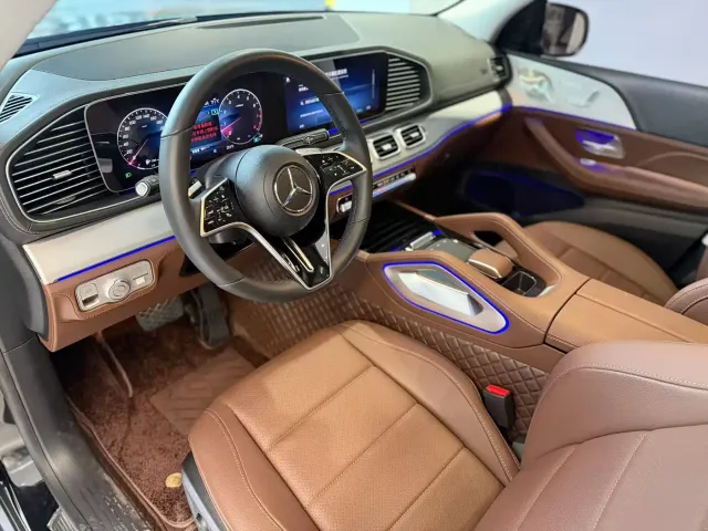 Mercedes-Benz GLE-Class — Фото автомобиля 3