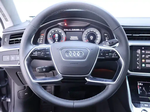 Audi A7L — Фото автомобиля 16