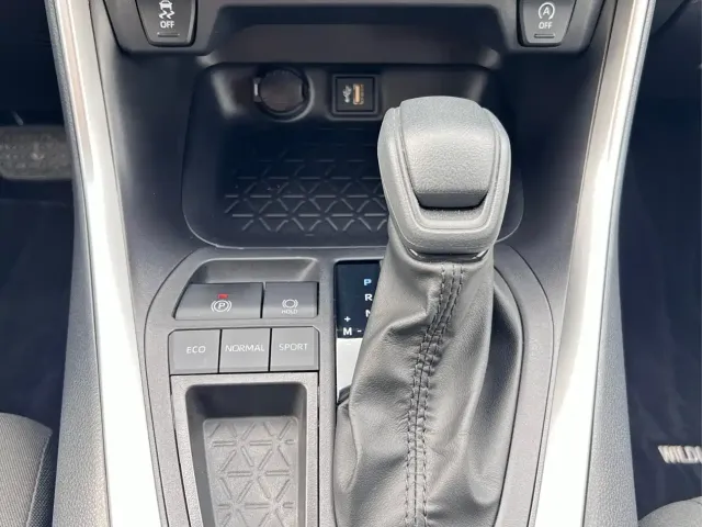 Toyota Wildlander — Фото автомобиля 13