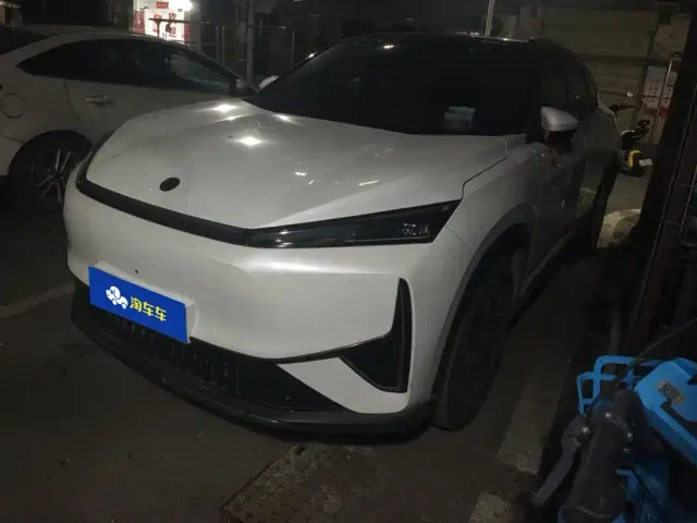Фотография автомобиля — Dongfeng Fengshen L7