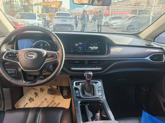 GAC Trumpchi M6 — Фото автомобиля 6