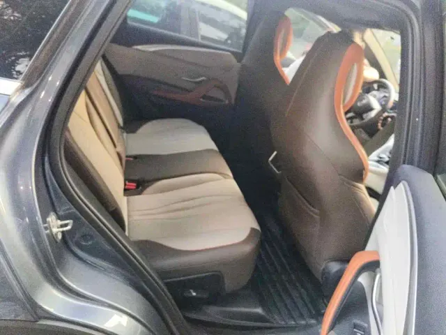 BYD Song Pro — Фото автомобиля 11