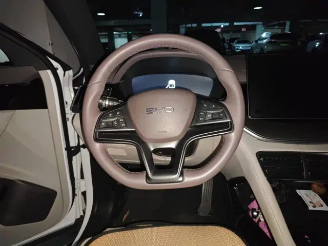 BYD Song PLUS — Фото автомобиля 11