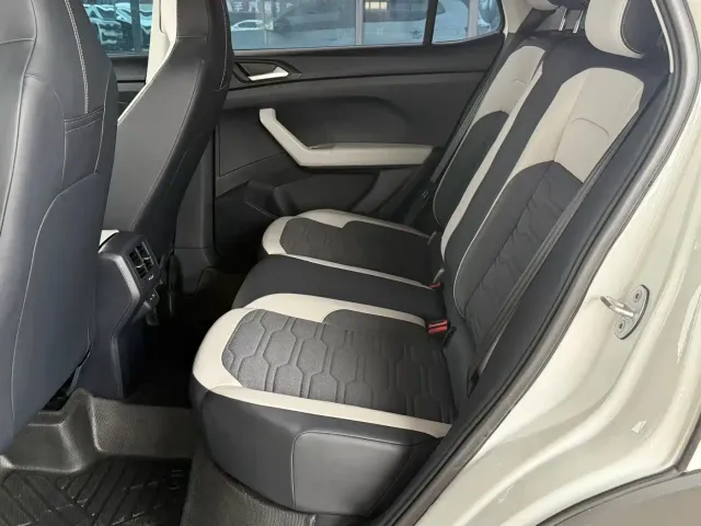 Volkswagen Tharu — Фото автомобиля 7