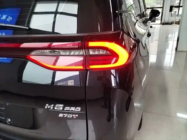 GAC Trumpchi M6 — Фото автомобиля 7