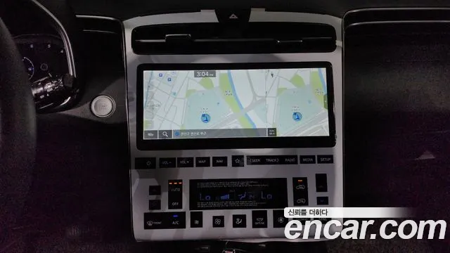 Hyundai Tucson Tucson (NX4) Дизель 2.0 2WD — Фото автомобиля 13