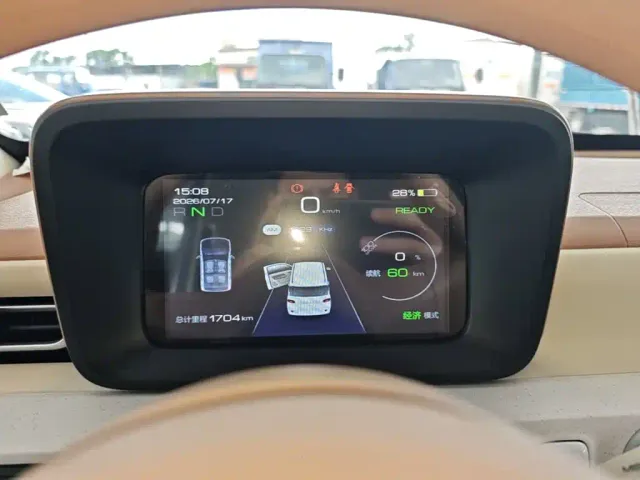 Wuling Hongguang Mini EV — Фото автомобиля 11