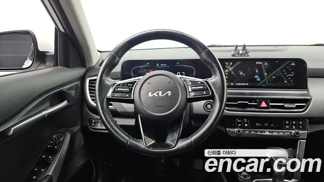 Kia Seltos — Фото автомобиля 13