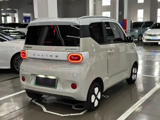 Wuling Hongguang Mini EV — Фото автомобиля 9