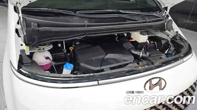 Hyundai Staria — Фото автомобиля 8