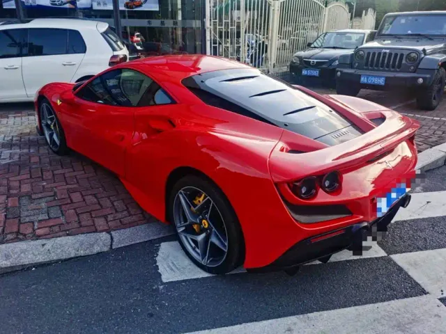 Ferrari F8 — Фото автомобиля 7
