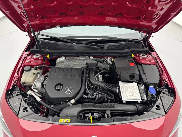 Mercedes-Benz A-Class — Фото автомобиля 28