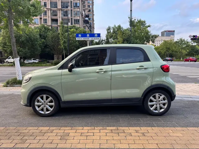 Leapmotor T03 — Фото автомобиля 3
