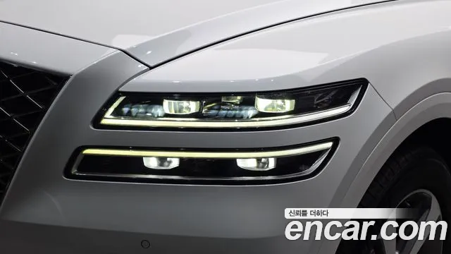 Genesis GV80 — Фото автомобиля 7