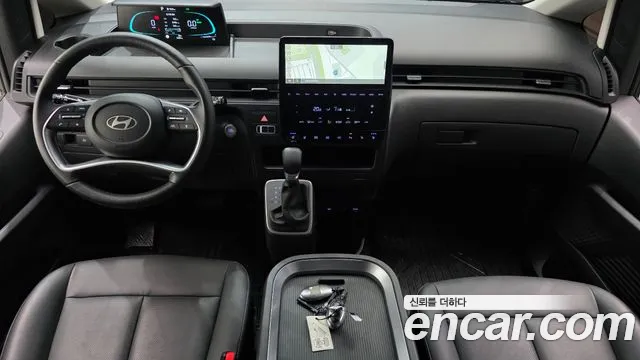 Hyundai Staria — Фото автомобиля 10