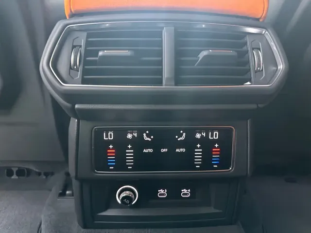 Lamborghini Urus — Фото автомобиля 26