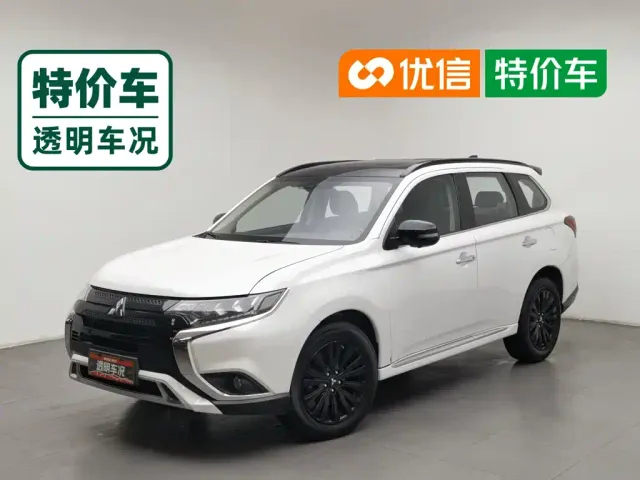 Фотография автомобиля — Mitsubishi Outlander