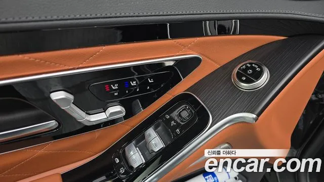 Mercedes-Benz S-Class — Фото автомобиля 29