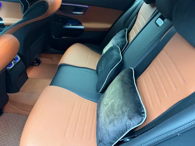 Mercedes-Benz C-Class — Фото автомобиля 9