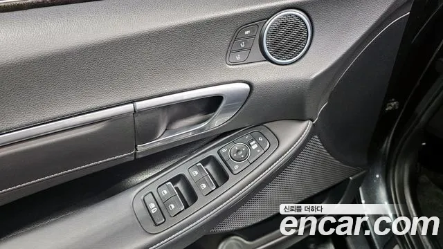 Hyundai Sonata — Фото автомобиля 30