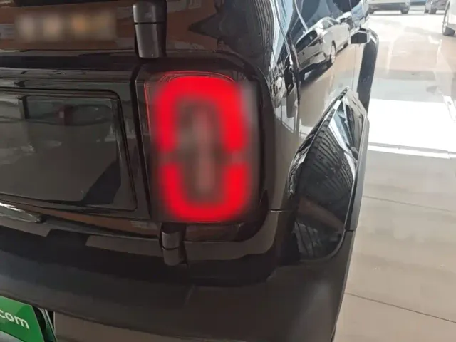Baojun Yep — Фото автомобиля 7