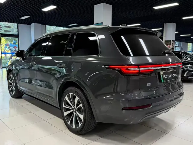 Li Auto ONE — Фото автомобиля 3