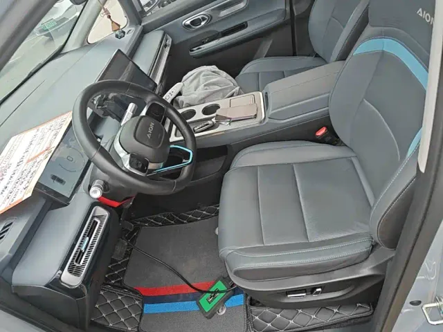 GAC Aion Y — Фото автомобиля 14