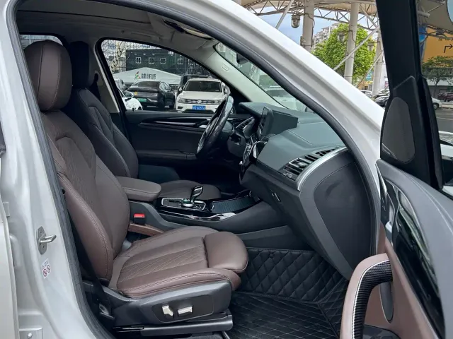 BMW X3 — Фото автомобиля 15