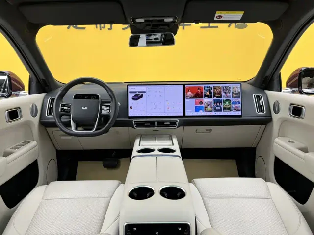 Li Auto L9 — Фото автомобиля 15