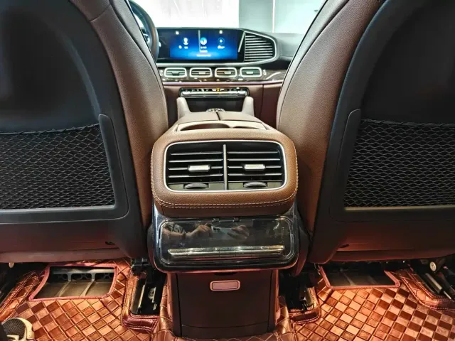 Mercedes-Benz GLE-Class — Фото автомобиля 20