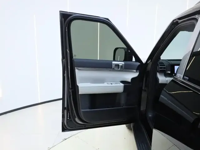 BYD FangChengBao Titanium 7 — Фото автомобиля 16
