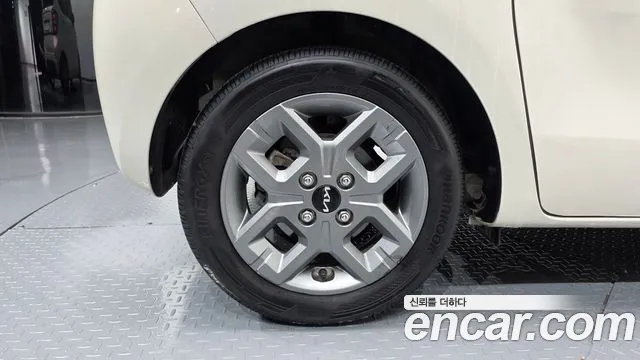 Kia RAY Новый Kia Ray Prestige — Фото автомобиля 5