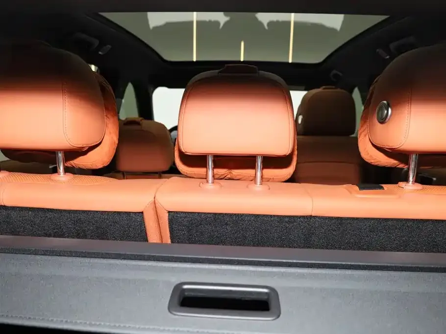 Li Auto Li Auto L6 2024 Pro — Фото автомобиля 15