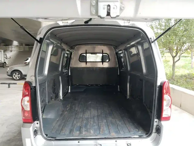 Wuling Rongguang — Фото автомобиля 18