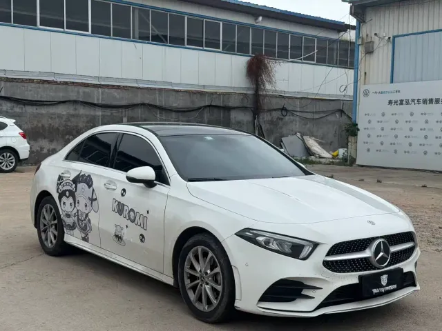 Mercedes-Benz A-Class — Фото автомобиля 3