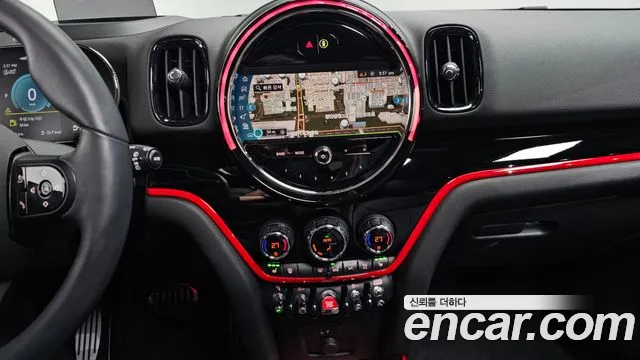 Mini Countryman — Фото автомобиля 14