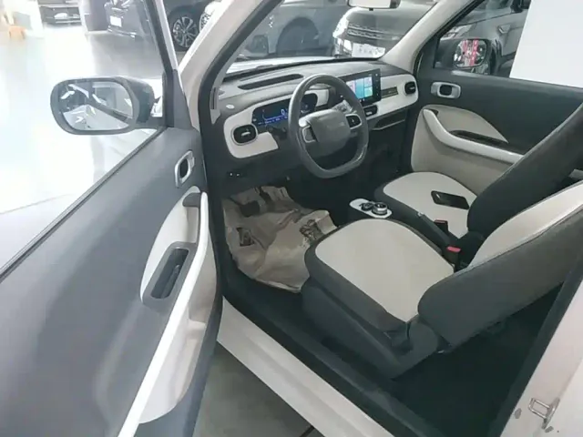 Geely Panda — Фото автомобиля 15