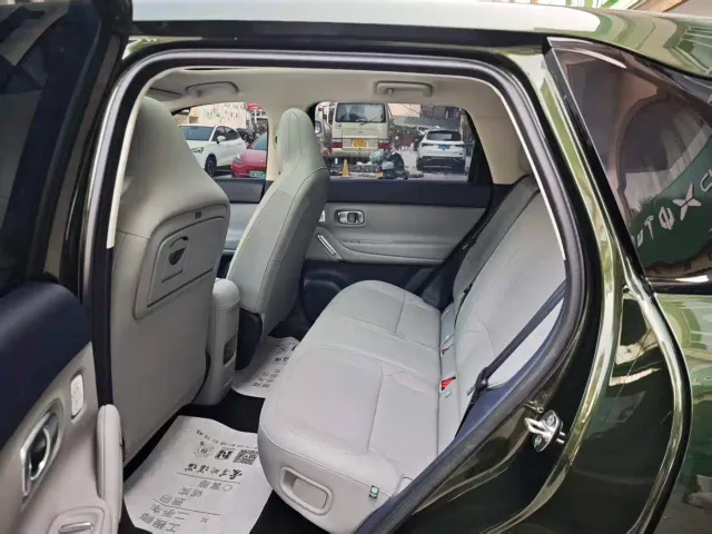 Leapmotor Leapmotor A10 2026 Model 400km Range — Фото автомобиля 7