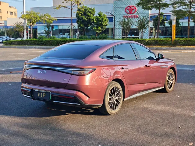 BYD Seal — Фото автомобиля 13