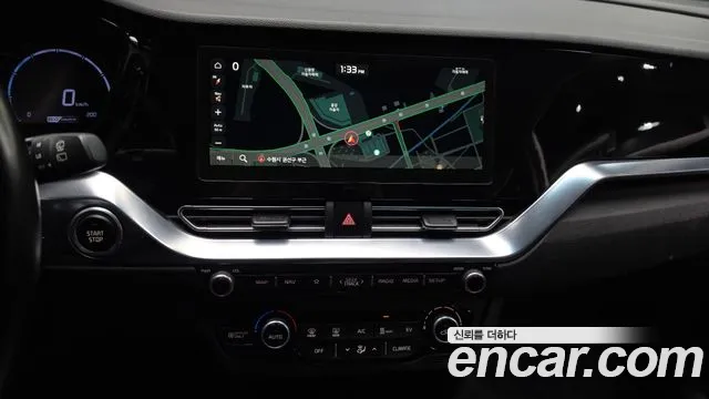 Kia Niro — Фото автомобиля 13