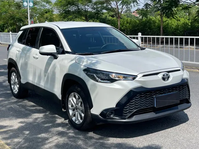 Toyota Frontlander — Фото автомобиля 3