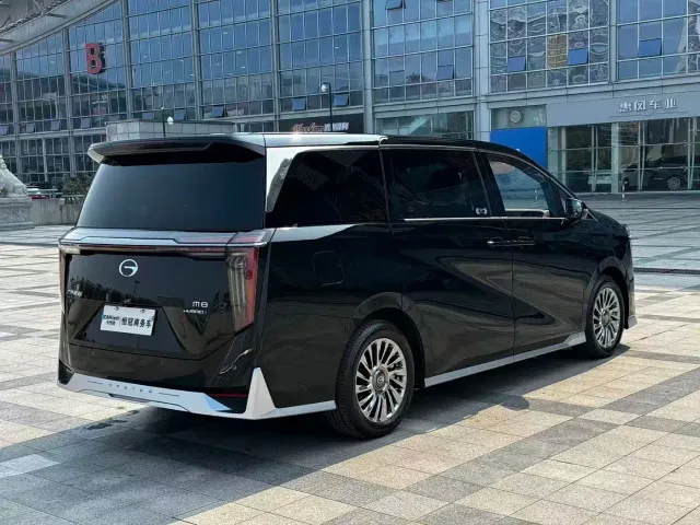 GAC Trumpchi M8 — Фото автомобиля 6