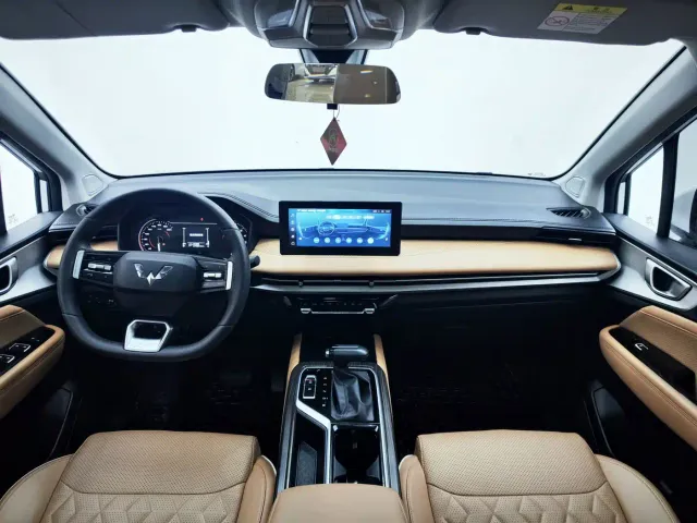 Wuling Jiachen — Фото автомобиля 13