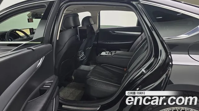 Genesis G80 RG3 — Фото автомобиля 17